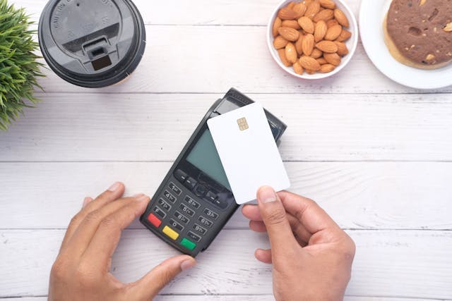 Navigating the World of Card Payment Processors: A Guide for UK Hospitality Businesses